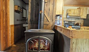 1904 W 19th Ave, Arkdale, WI 54613