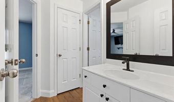 9005 Old Etowah Dr, Ball Ground, GA 30107