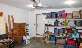 3214 E Leverett Ct, Alton, IL 62002
