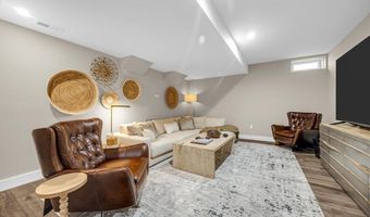 4 Isabella Ct, Atlantic Highlands, NJ 07716