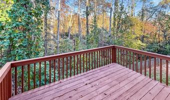 2027 Oakbluff Dr, Austell, GA 30106