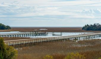 8107 Doar Rd, Awendaw, SC 29429
