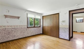 53 Christine Dr, Amherst, NY 14228