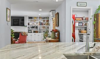 105 Watch Hl, East Greenwich, RI 02818