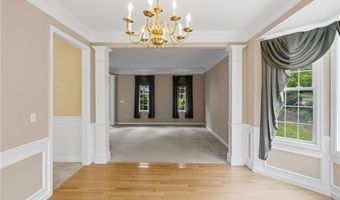 52 Haggarty Hill Rd, North Kingstown, RI 02874