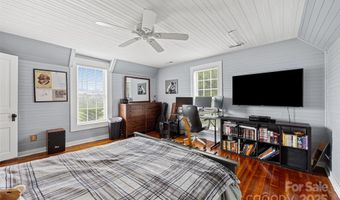 4220 Forest View Rd, Blacksburg, SC 29702