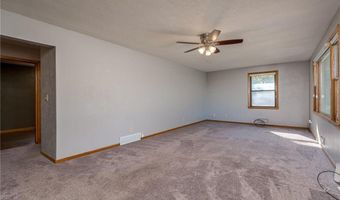 340 2nd Ave S, Amboy, MN 56010