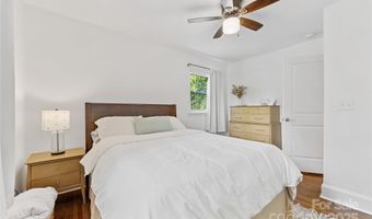 2933 Hilliard Dr, Charlotte, NC 28205