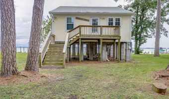 201 Hickory Point Dr, Aurora, NC 27806