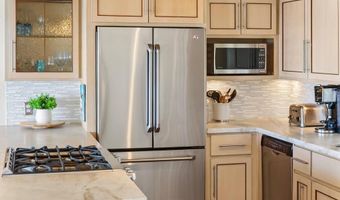 619 Beach Dr, Aptos, CA 95003