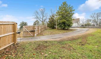 226 S First St, Benton, AR 72015