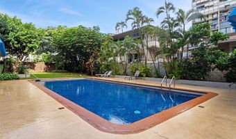 1535 Pensacola St 605, Honolulu, HI 96822