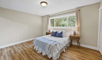 4650 CEDAR St, Astoria, OR 97103