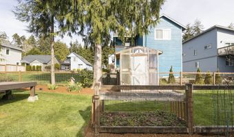 126 N OCEAN Ave, Rockaway Beach, OR 97136