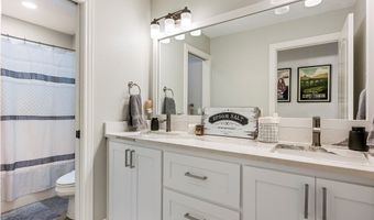 210 NW Olinka Pass St, Bentonville, AR 72712