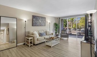 4977 BATTERY Ln #1-211, Bethesda, MD 20814