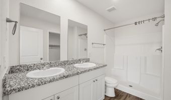 2340 Tapatio Dr, Bullhead City, AZ 86442