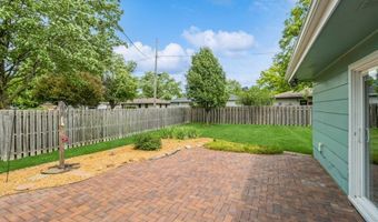 809 SE Sherman Dr, Ankeny, IA 50021