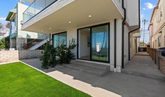 214 S Pacific St, Oceanside, CA 92054