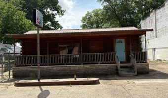 205 N Hayden St, Belzoni, MS 39038