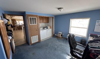 40 Upper Prairie Dog Rd, Banner, WY 82832