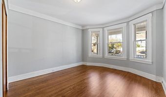 26 E 28TH St, Bayonne, NJ 07002