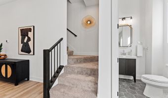 3725 Isabella Ave, Cincinnati, OH 45209