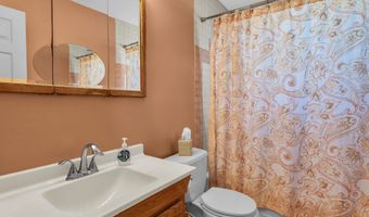 900 Cable Ave, Beachwood, NJ 08722