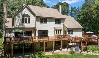3324 Whitburn Ct SE, Ada, MI 49301
