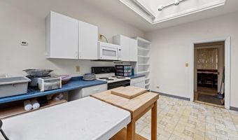 212 DUKE OF GLOUCESTER St, Annapolis, MD 21401