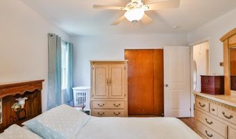 2487 S 6TH St, Allentown, PA 18103