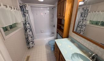 214 Westlake Rd, Ansted, WV 25812