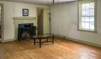 13 Bates Rd, Chaplin, CT 06235