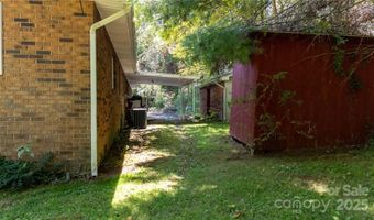 208 Murdock Rd, Bakersville, NC 28705
