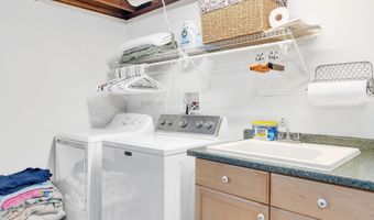 415 W Winds, Almont, MI 48003