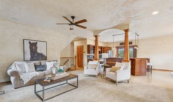 4920 N MEADE St, Appleton, WI 54913
