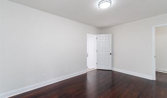 2004 Woodside Dr, Camden, SC 29020
