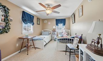34 Windsor Ave, Augusta, ME 04330