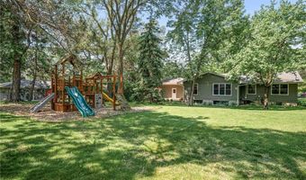 1922 Parkmont Ln, Anoka, MN 55303