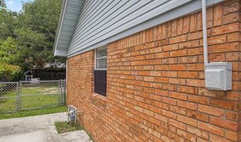 835 Lakewood Pl, Biloxi, MS 39532