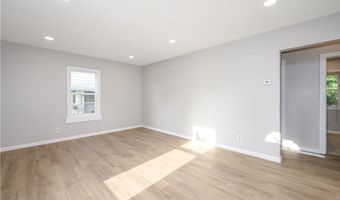 1180 Hammel St, Akron, OH 44306