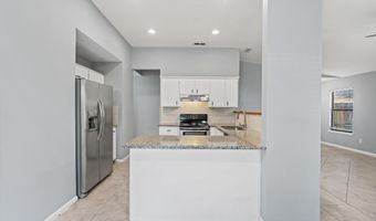 2250 ASPEN RIDGE Ct, Jacksonville, FL 32233