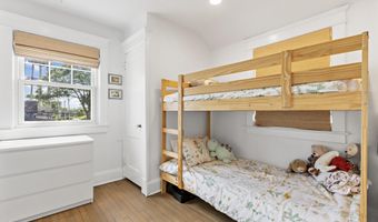 312 Lake Dr, Allenhurst, NJ 07711