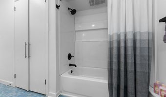 3446 Charing Cross Rd, Ann Arbor, MI 48108