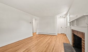 18 Grove Rd, Cromwell, CT 06416