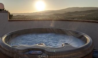 9175 Yucca Hls, Agua Dulce, CA 91390