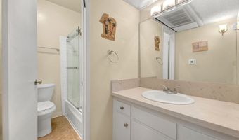 5349 Newcastle Ave 42, Encino, CA 91316