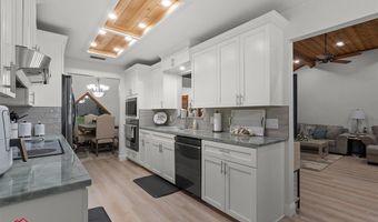342 Merritt Rd, Benton, LA 71006