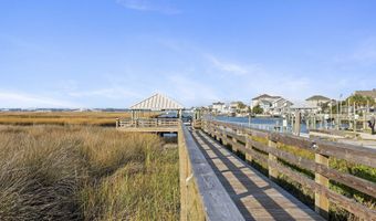 602 W Ft Macon Rd 148, Atlantic Beach, NC 28512