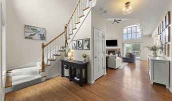 26 W172 Klein Creek Dr, Winfield, IL 60190